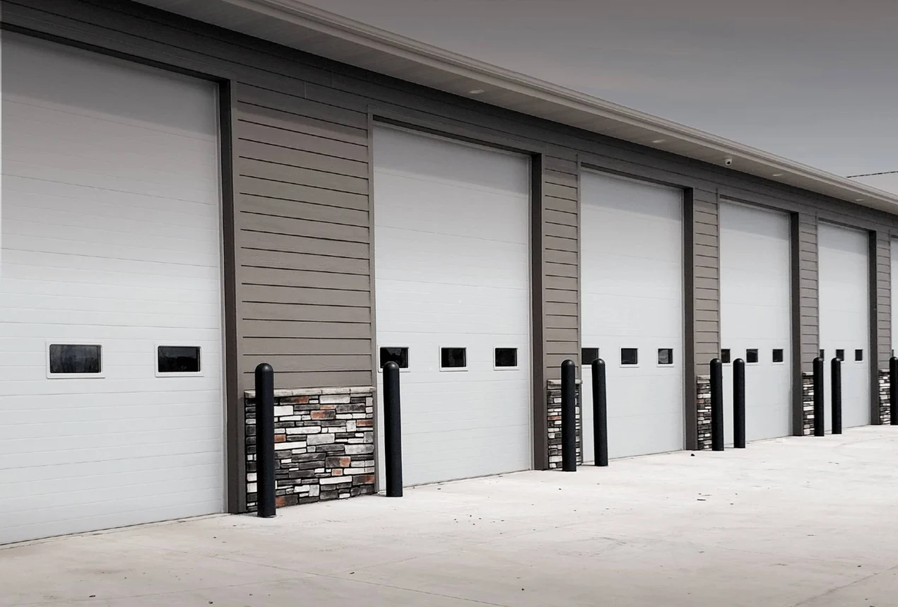 Commercial garage door installation for warehouses and businesses in Chicago